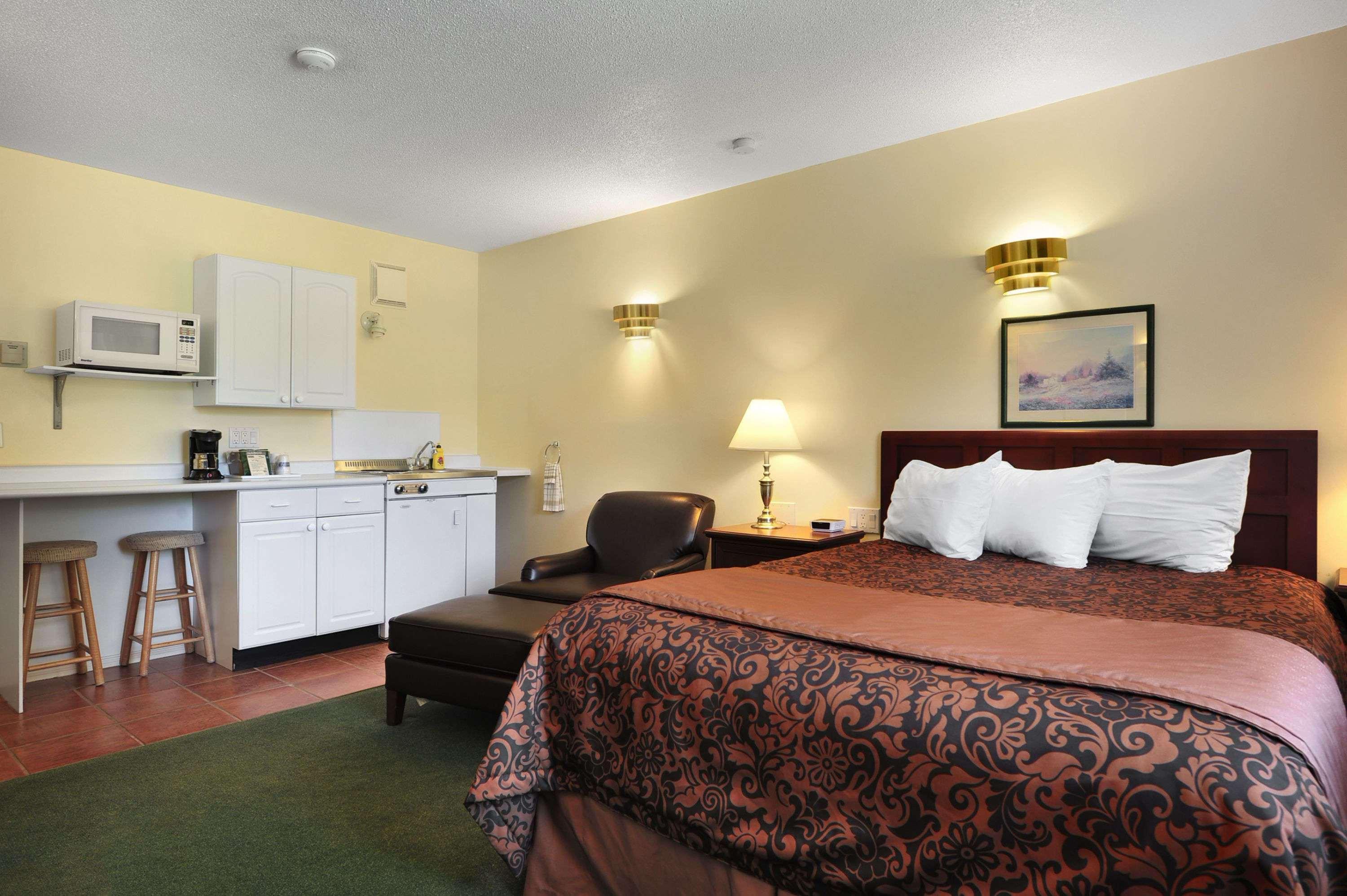 Travelodge By Wyndham Simcoe Zewnętrze zdjęcie