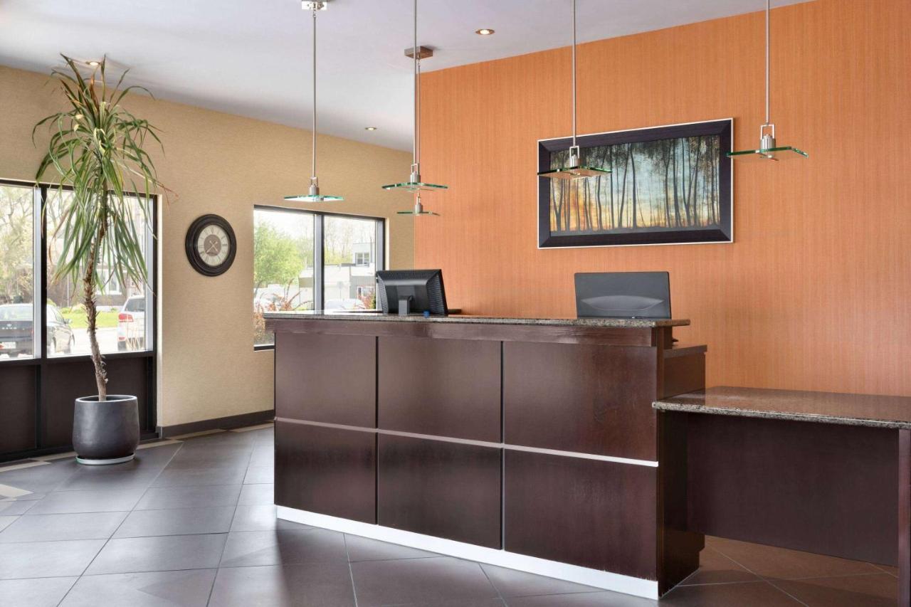 Travelodge By Wyndham Simcoe Zewnętrze zdjęcie